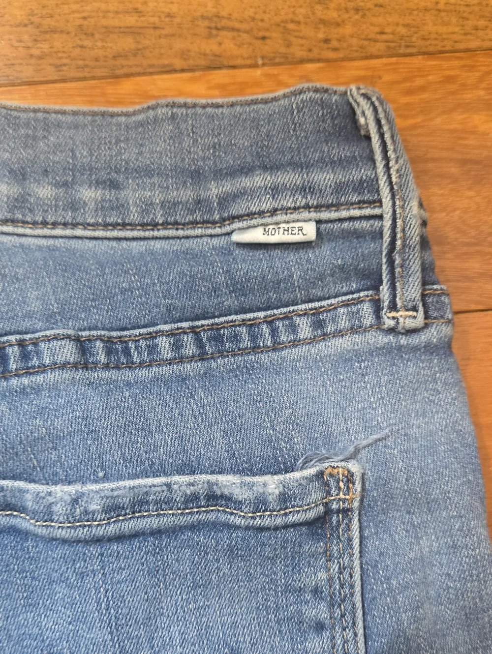MOTHER Dazzler Ankle Jeans 27W - Picture 5 of 13